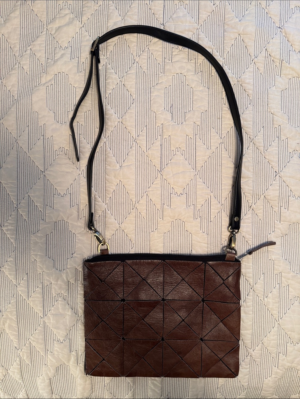 Pur Jus Shop Australian Leather Crossbody